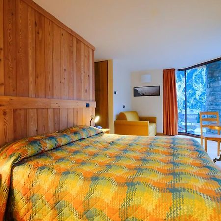 Hotel Aigle كورمايور المظهر الخارجي الصورة