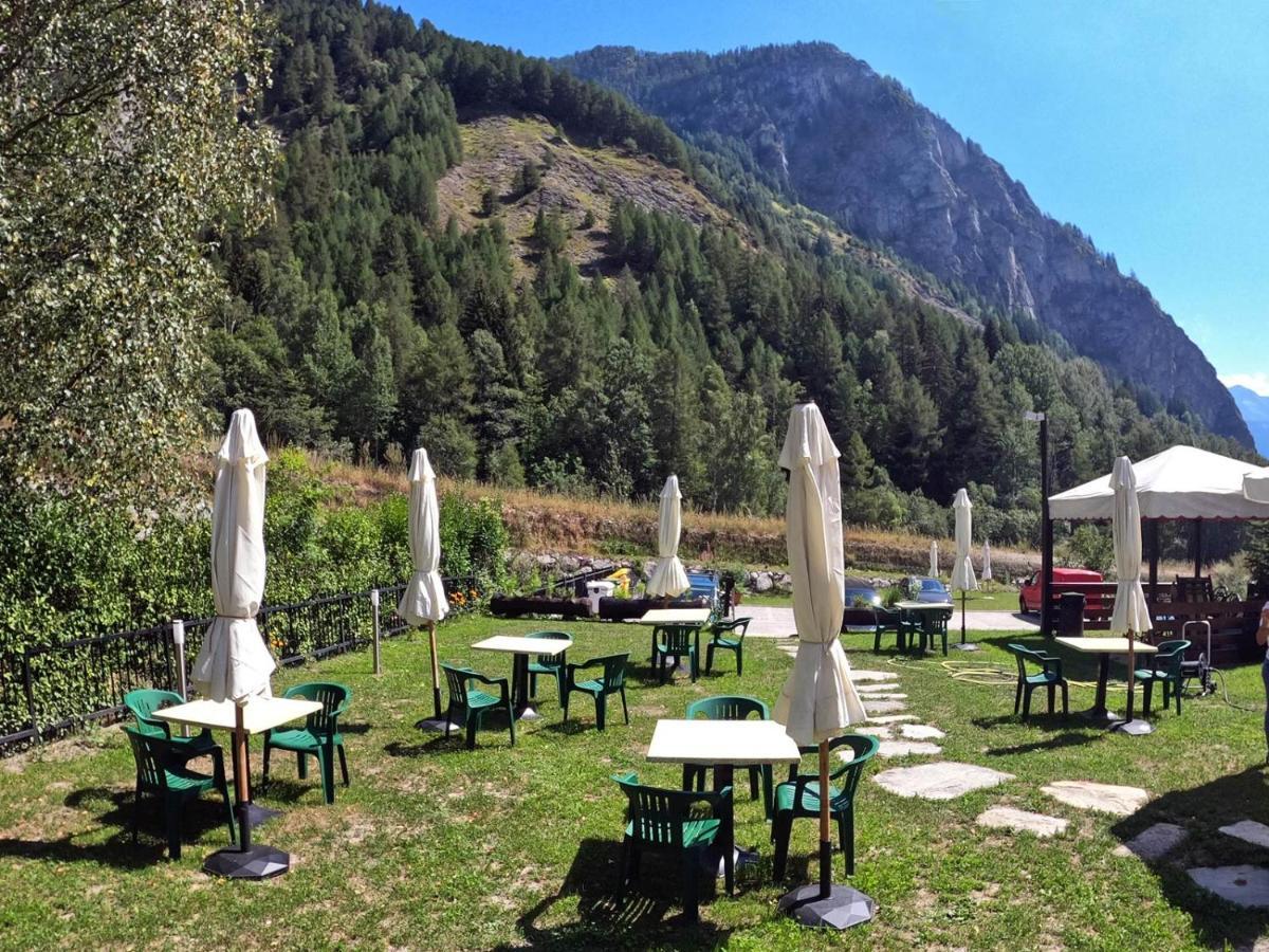 Hotel Aigle كورمايور المظهر الخارجي الصورة