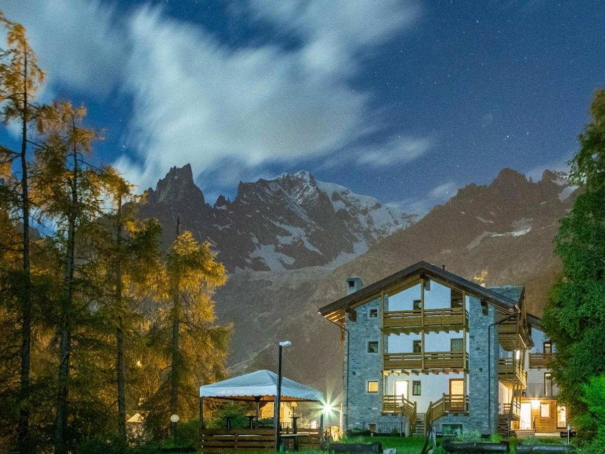 Hotel Aigle كورمايور المظهر الخارجي الصورة