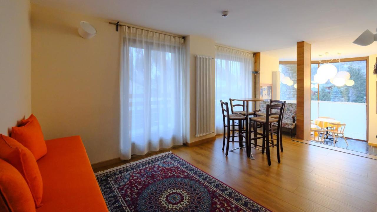 Hotel Aigle كورمايور المظهر الخارجي الصورة